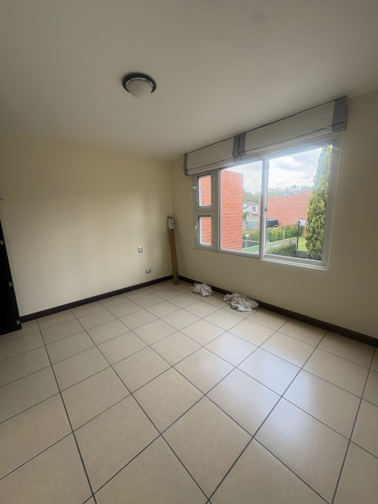 Amenidades en Casa en Ensenada de San Isidro